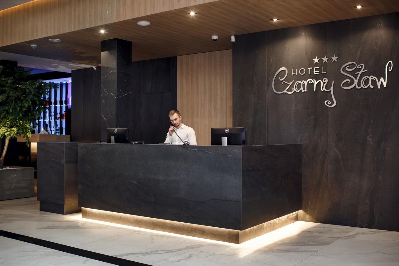Aleksandrów Łódzki Czarny Staw酒店 外观 照片